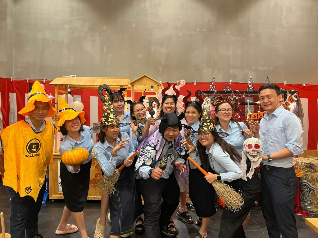 Những địa điểm vui chơi đêm Halloween