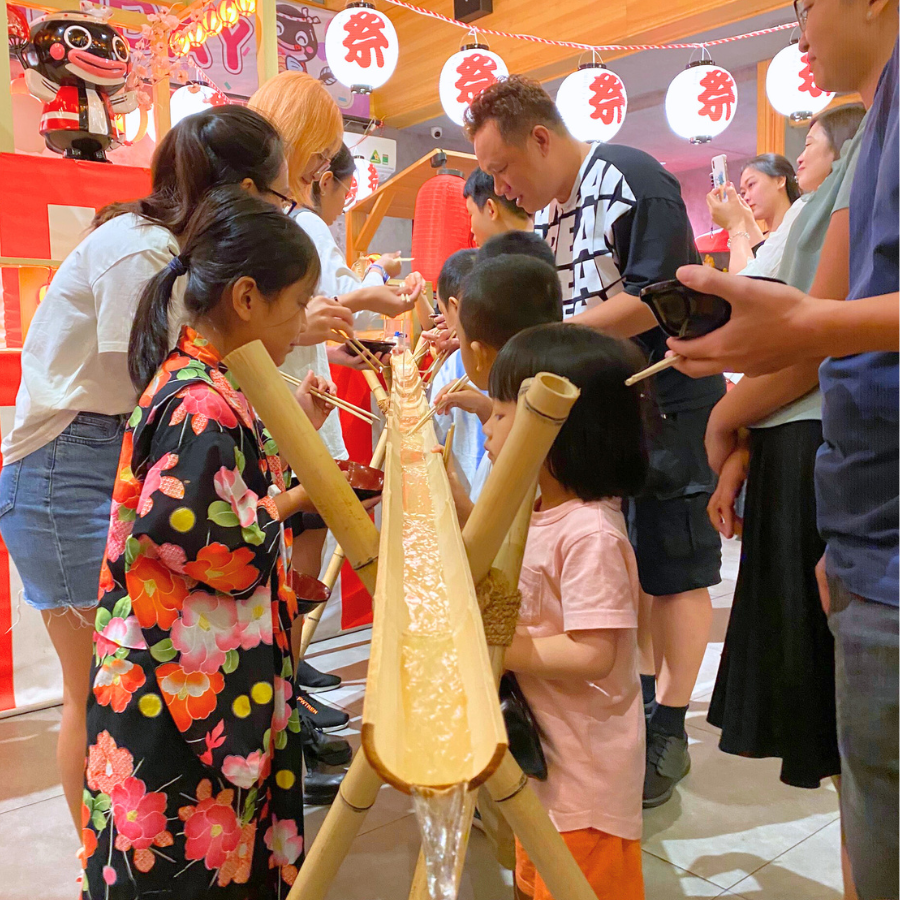 ngày lễ ăn lươn