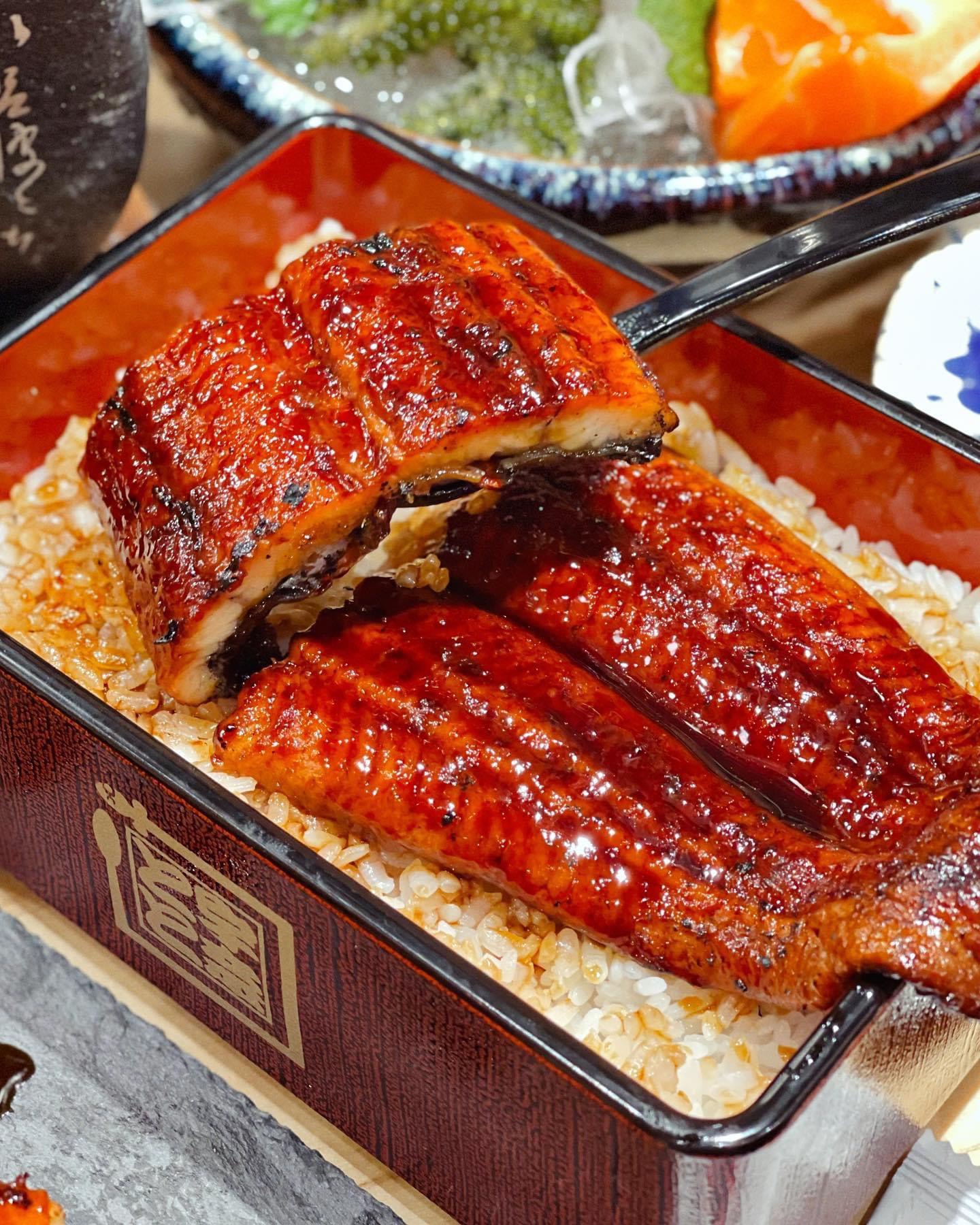 Cơm lươn (Unagi don) tại Izakaya Unatoto Việt Nam