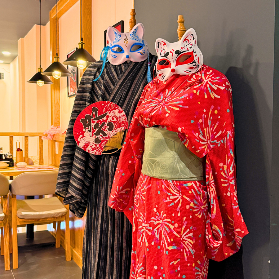 Check-in với Yukata trong không gian Izakaya