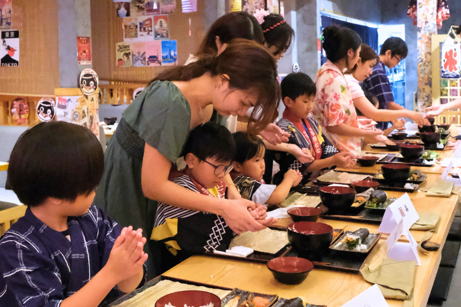 Chọn Unatoto Là Điểm Đến Cho Trẻ Học Làm Sushi