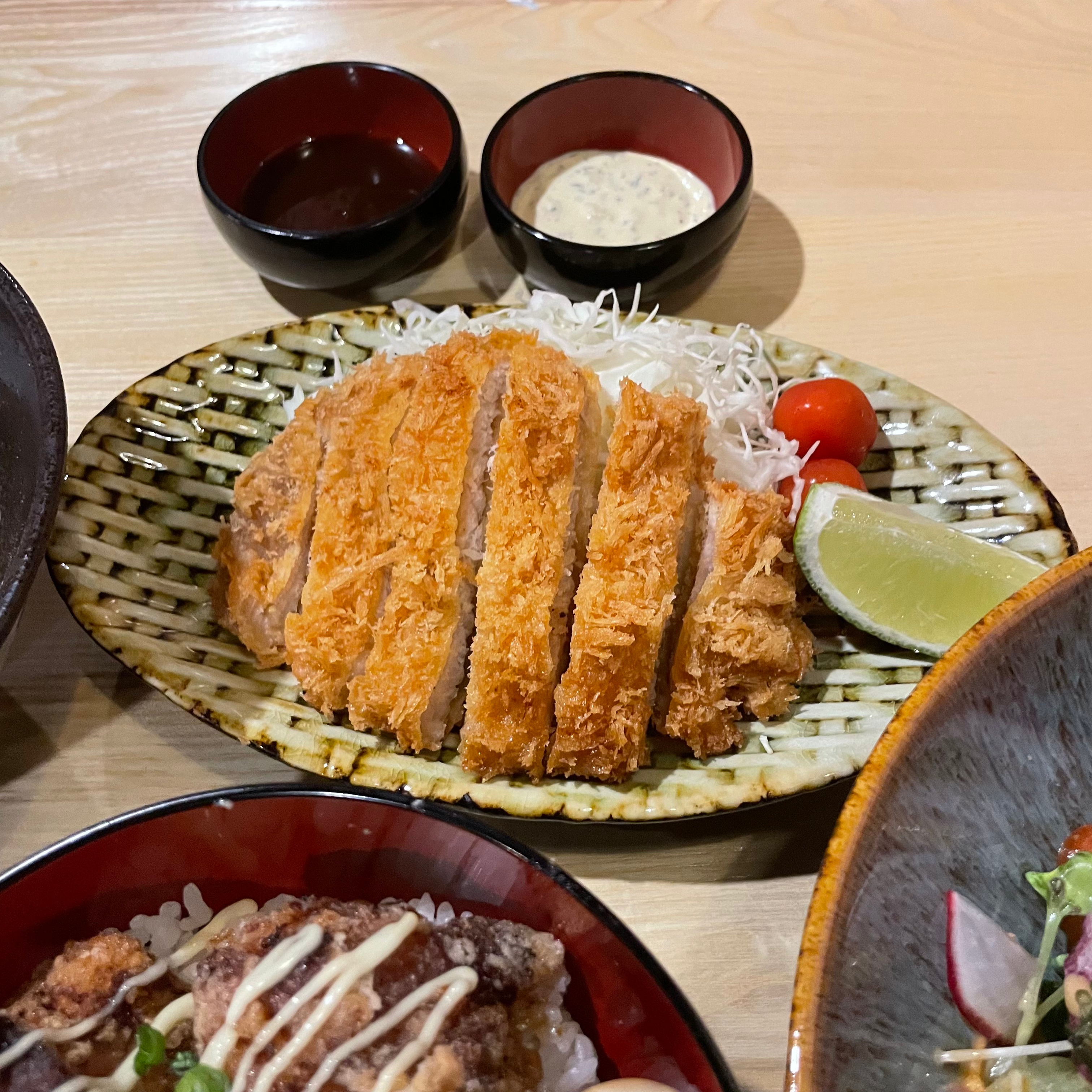 Katsu – Thịt heo chiên xù