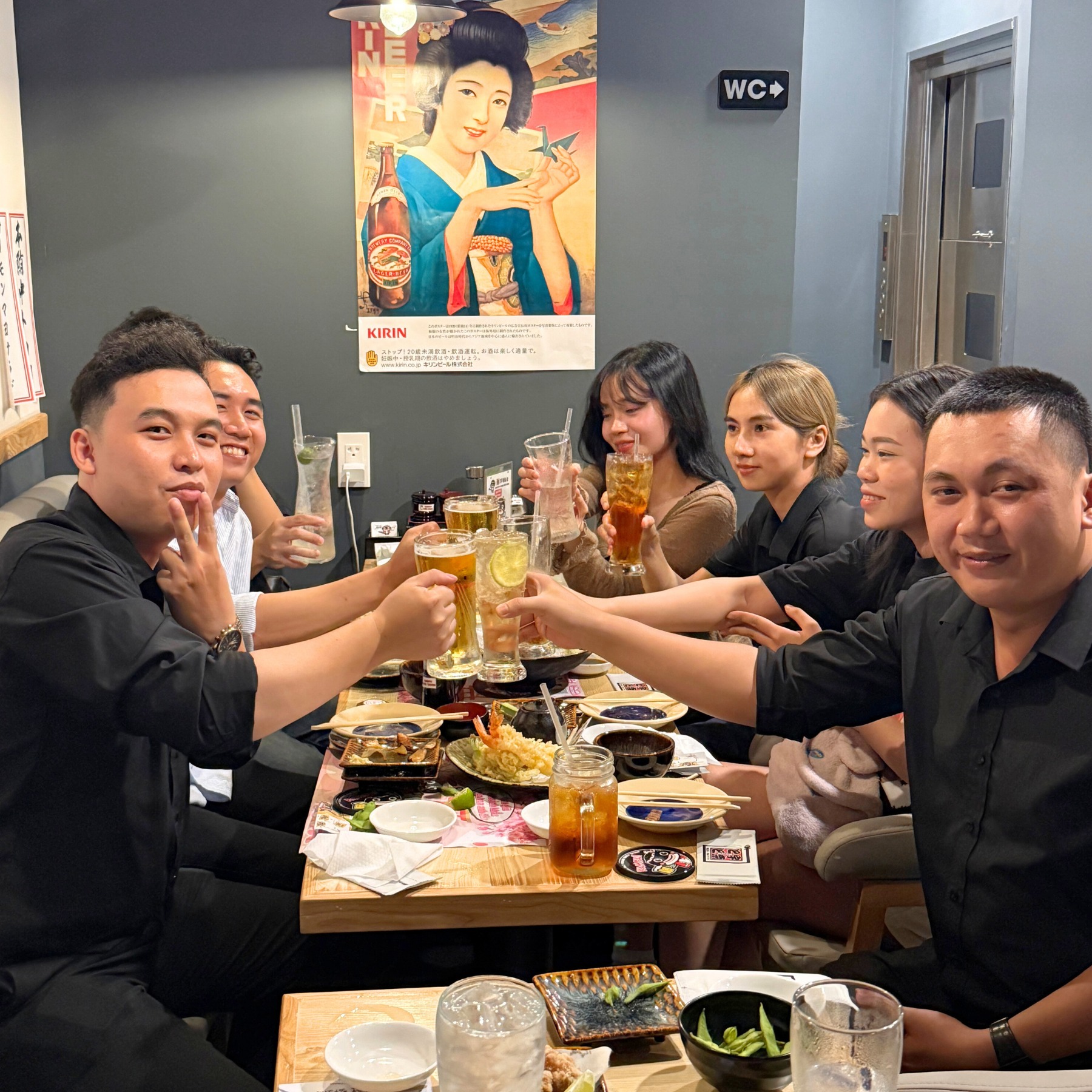 Izakaya Unatoto Phan Xích Long Cho Tiệc Công Ty