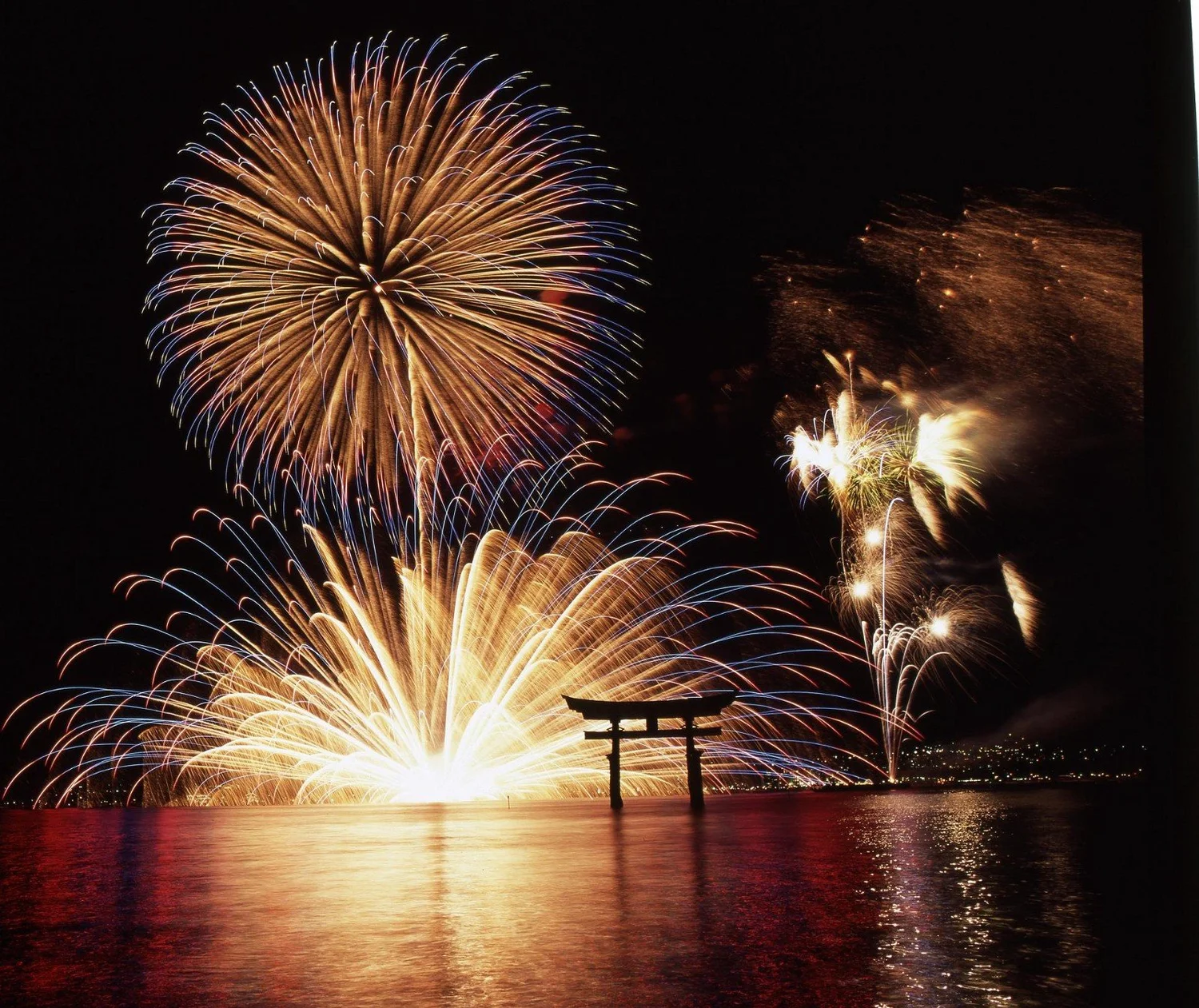 Thời gian tổ chức lễ Obon Nhật Bản